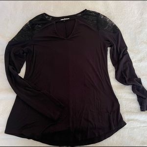 Black lace shoulder top